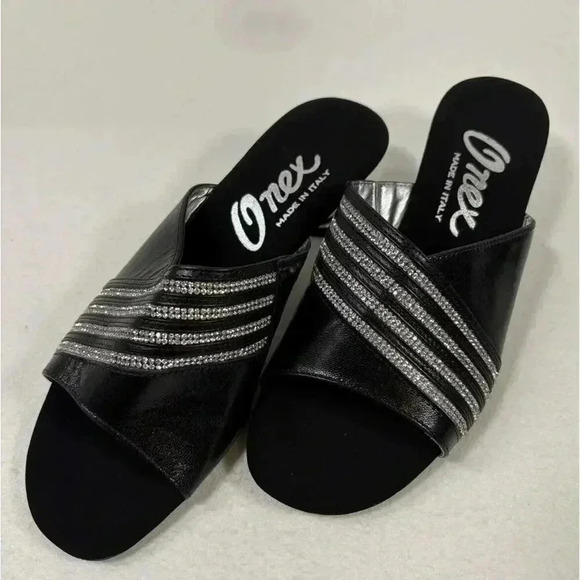 Onex Maxine Black Leather Kitten Heel Size 36 (5.5) Made In Italy - Picture 1 of 6